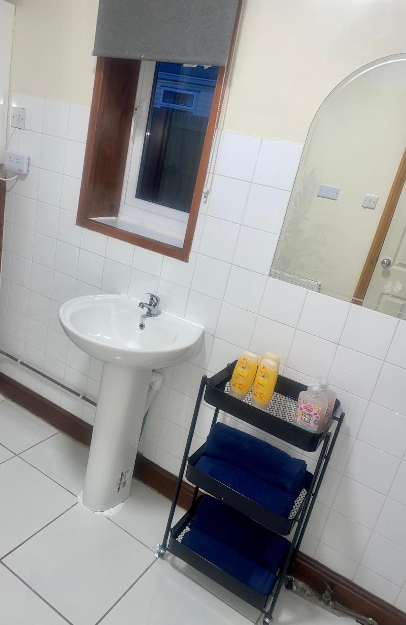 Beautiful 3-Bed Bungalow In Bawtry Doncaster Ngoại thất bức ảnh
